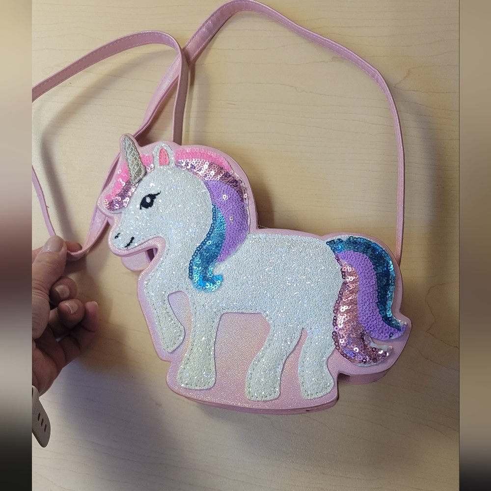 NWOT Children's place unicorn sequined bag